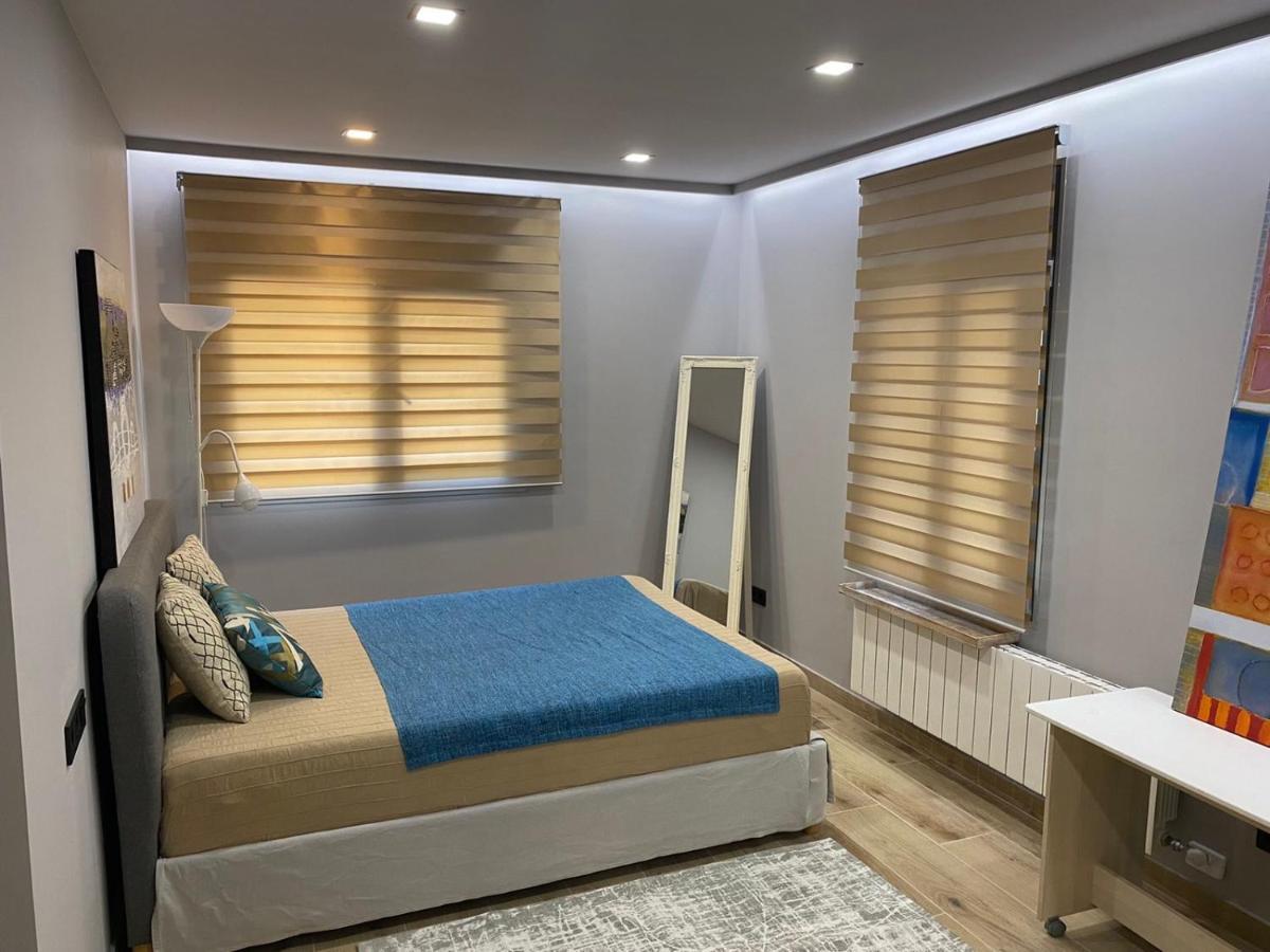 Tomas Apartamentos Sagaro Sant Feliu de Guíxols Buitenkant foto