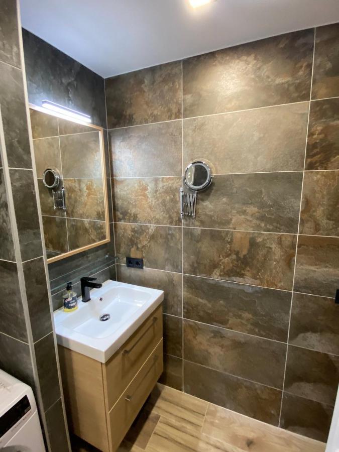 Tomas Apartamentos Sagaro Sant Feliu de Guíxols Buitenkant foto