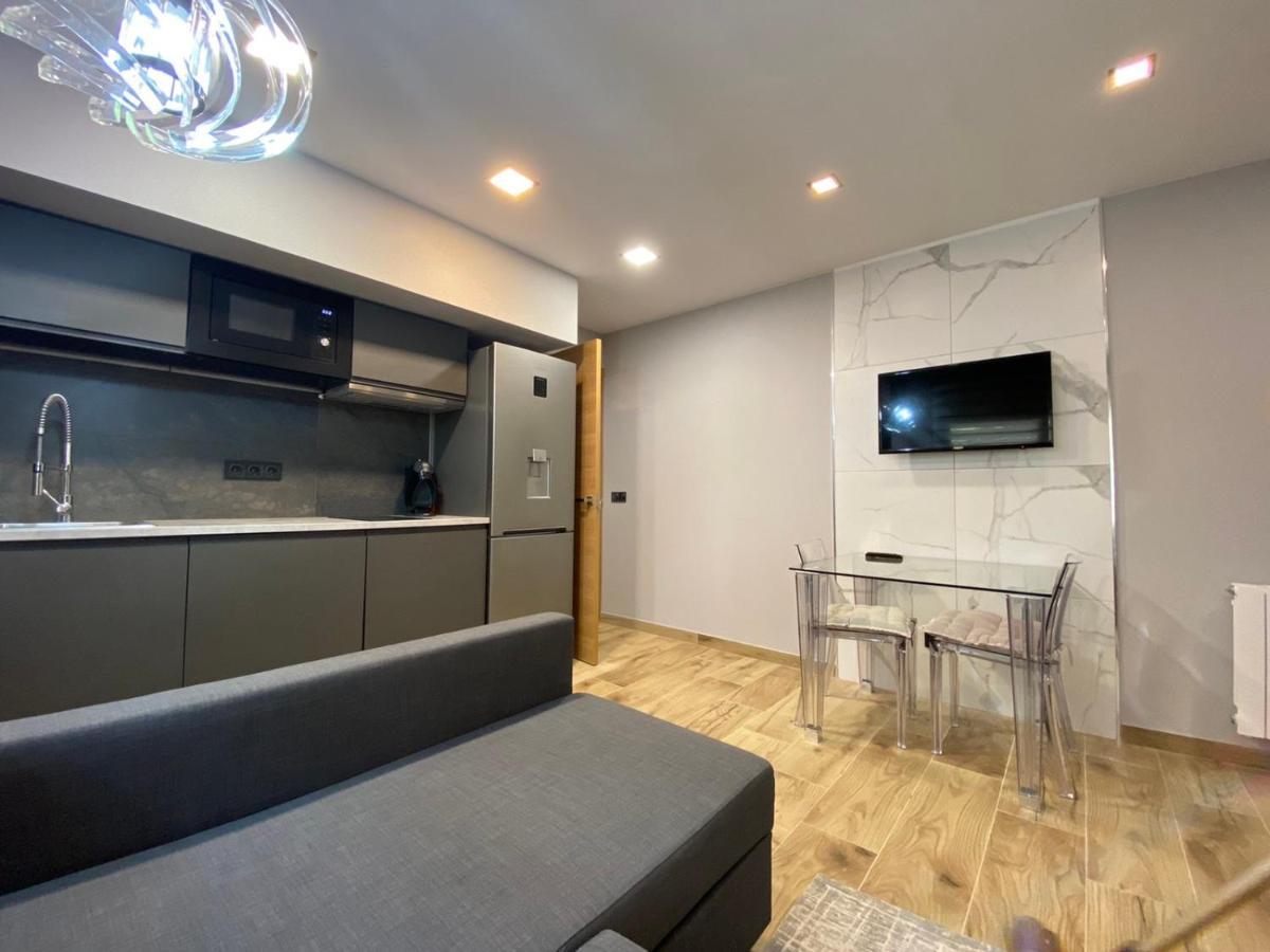 Tomas Apartamentos Sagaro Sant Feliu de Guíxols Buitenkant foto